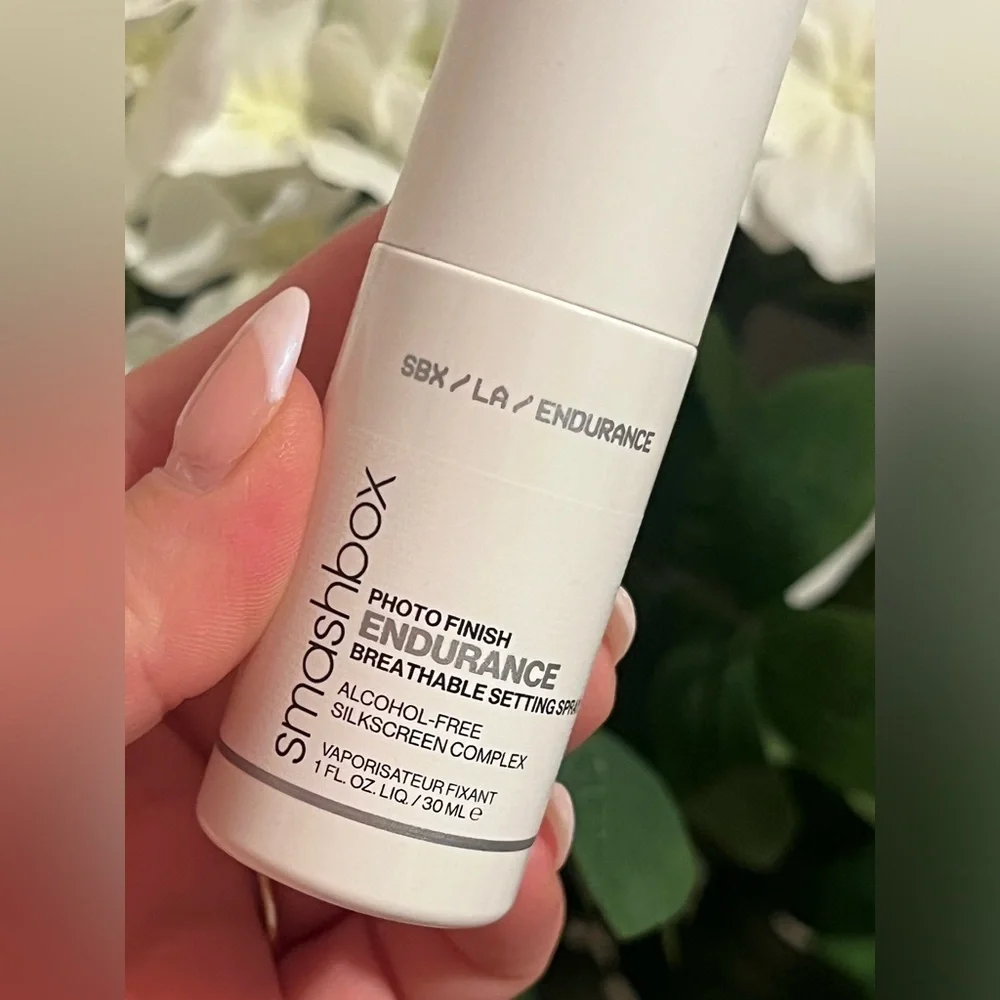 SMASHBOX • PHOTO FINISH ENDURANCE • BREATHABLE SETTING SPRAY